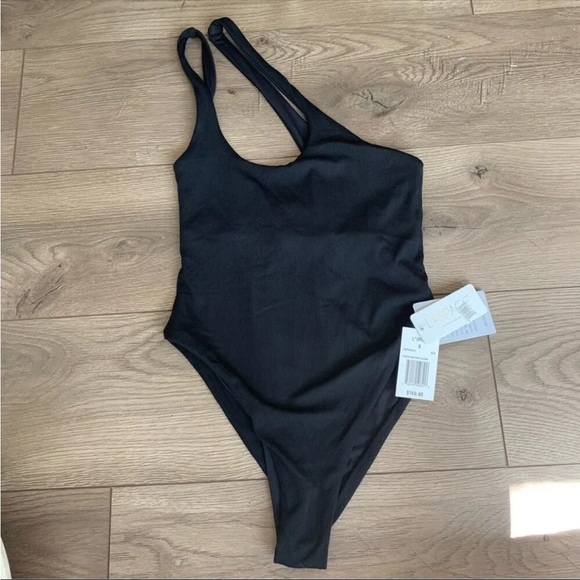 L*SPACE Phoebe Classic One-ShoulderRib Black One-Piece Swimsuit 8 - Picture 4 of 13